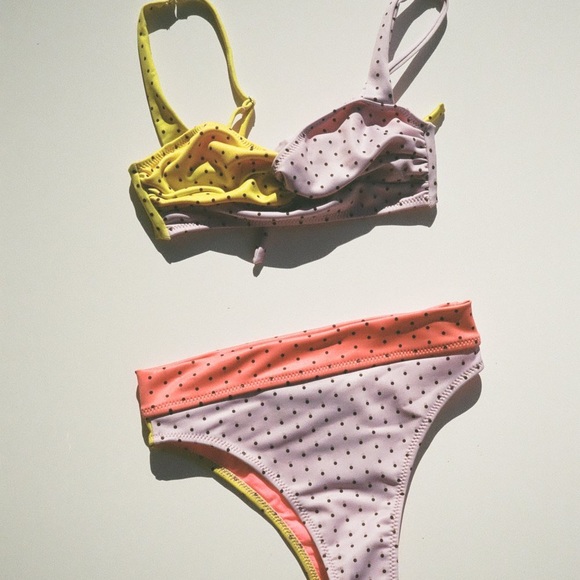 ISO LILY TOP NISSI BOTTOM BIKINI TACH CLOTHING - Picture 1 of 2